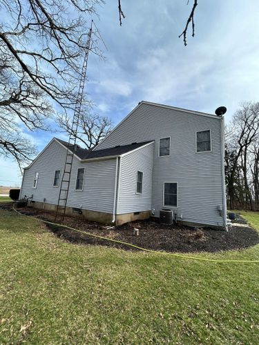 Home Softwash for J&J Power Washing and Gutter Cleaning in Sycamore, IL