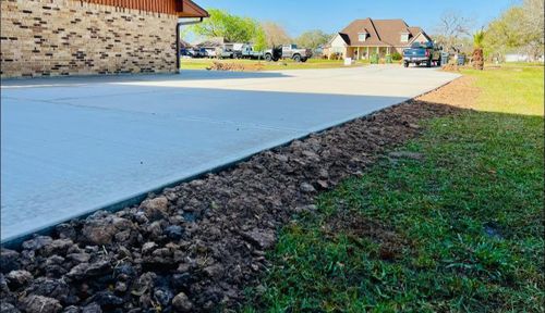 Concrete for Rytren Concrete in Pearland, TX