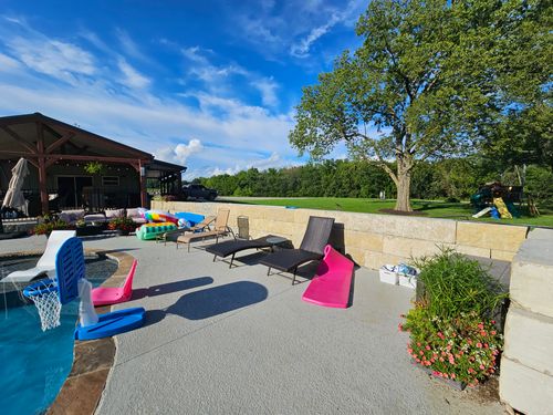 Limestone Rock Walls for Viking Dirtworks and Landscaping in Gallatin, MO
