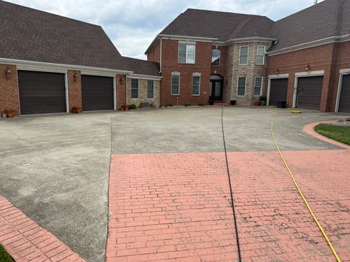 Driveway & Sidewalk Cleaning for Central KY Pressure Washing in Winchester, KY