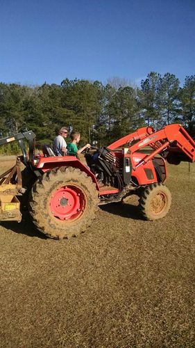 Lawn Care for Jimmy's Tractor & Landscaping Service LLC in Abbeville, South Carolina