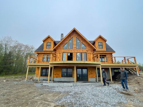 Custom Log Homes for McKenna General Contracting in Readfield, ME