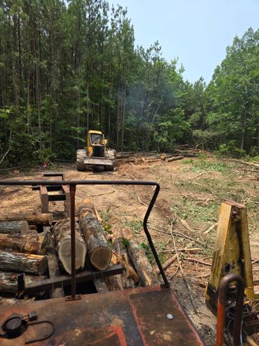 All Photos for 9 Oaks Tree Service and Excavation in Drakes Branch, VA