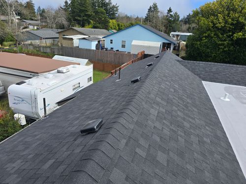 Roofing for Matthew Brooms Construction  in Coos Bay, OR
