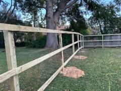 Wood Fence Installation for ASAP Fence & Gates - Central, FL in Leesburg, FL