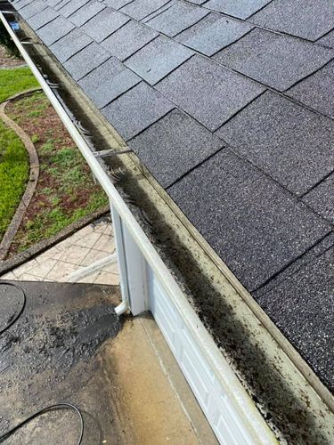 Gutter Cleaning for Southeast Pro-Wash in Kingsland, GA