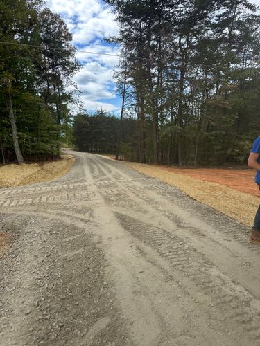  for Fav5 Hauling & Grading in Mount Airy, NC