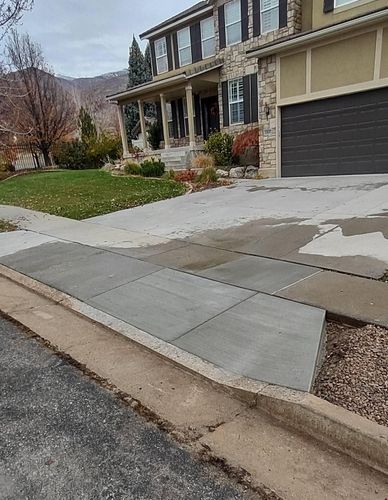 Sidewalk Installation for CTE Concrete in Kaysville, UT
