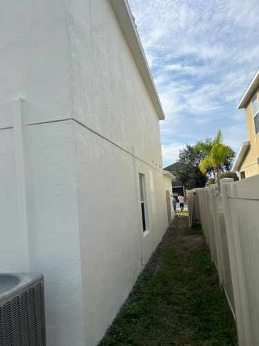Exterior Painting for Cruz Diaz Painting LLC in Sun City Center, FL