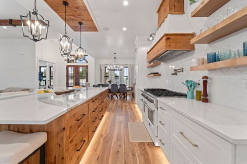 Custom Home Construction for Genuine Homes LLC in Franklin County, WA