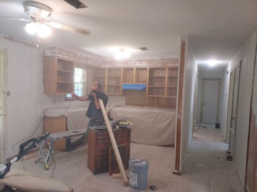 Kitchen and Cabinet Refinishing for Griffin Home Improvement LLC in Brandon, MS