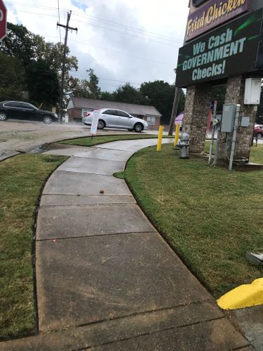  for Big Guy's Lawn Care & Landscaping Services in Memphis, TN