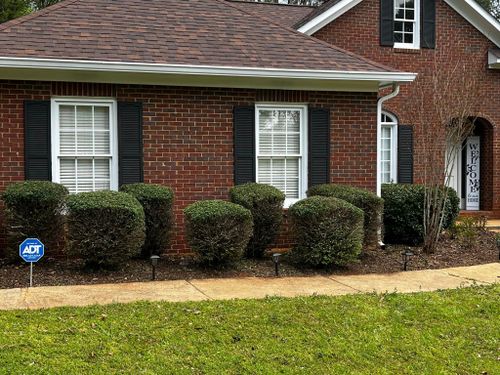 All Photos for Reg's Lawn Care Services in LaGrange, GA