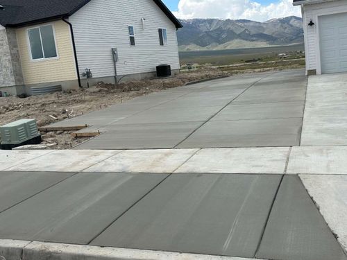 Driveways Construction  for Legend Construction and Concrete   in Salt Lake City, UT