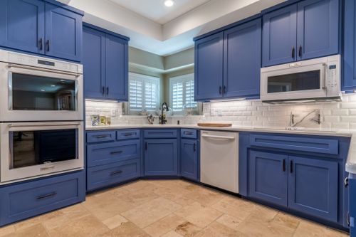 Kitchen and Cabinet Refinishing for Ruiz Painting & Remodeling in Phoenix, AZ