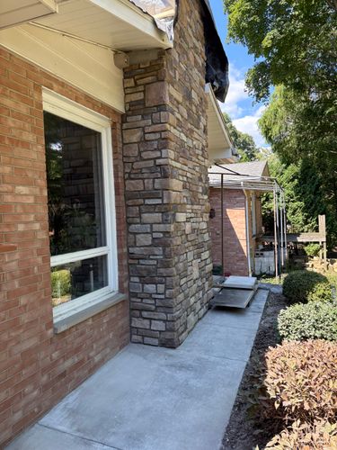 Stone and Block Veneers for RS Masonry LLC in Akron, Ohio