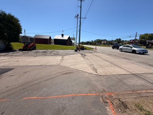 Asphalt Repair for Hundley Sealcoating LLC in Hamilton, OH