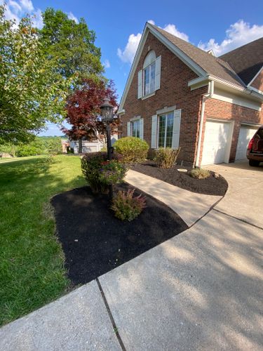 Mulching for Castle JR Landscaping & Painting LLC in Cincinnati, OH