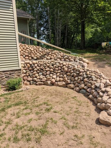 Retaining Wall Construction for Chetek Area Landscaping LLC in , WI