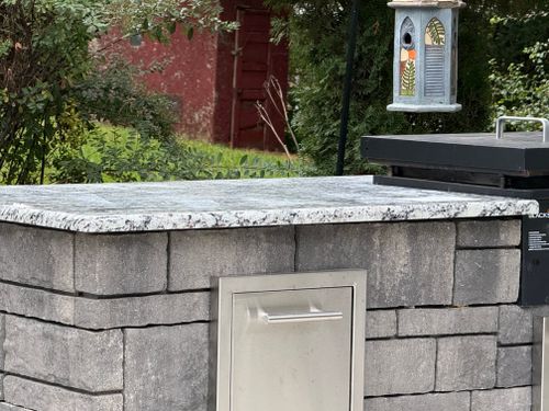 outdoor kitchen for Paradise Lawnscapes in West Bend, WI