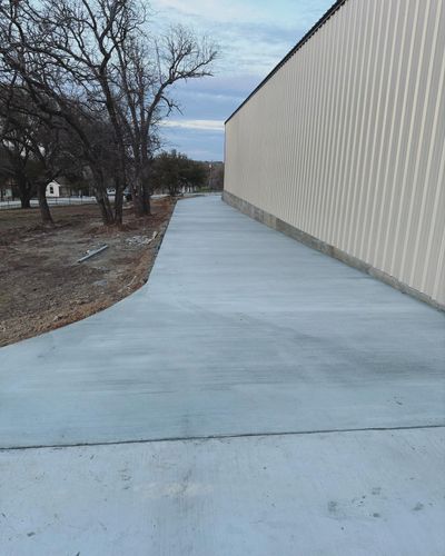 Sidewalk Installation for G2 Custom Concrete in Dallas, TX
