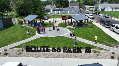 Landscape Installation for Mayfield Landscaping in Staunton, IL