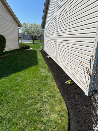 Mulch Installation for OT Lawn and Landscaping LLC in Carey, OH