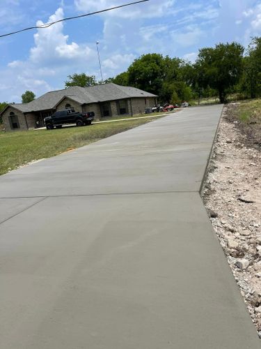 Driveways Construction for 3B Concrete Construction LLC  in DFW, TX