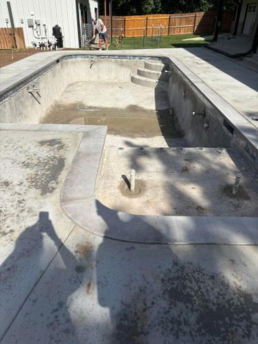  for JP Pools in Gatesville, TX