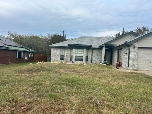  for D’s Lawncare in Killeen, TX