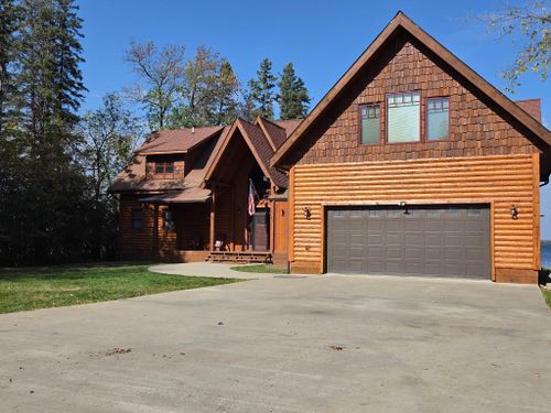 Log Restoration for 218 Painting & Log Restoration LLC in Britt, MN