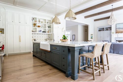 Cabinet Paint & Refinishing for Eminent Construction in Hillsboro, OR
