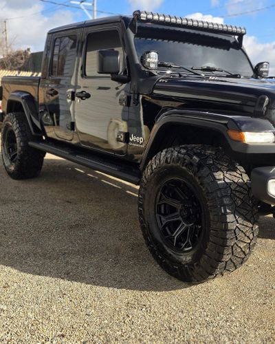 Full Detail Service for Luxury Auto Detail in Peoria, IL