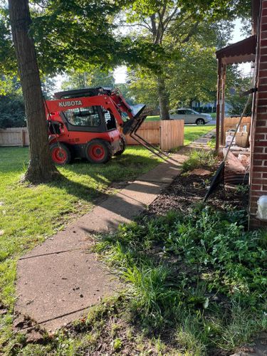 Mulch Installation for Elevate Landscape & Hardscape in West Jefferson, OH
