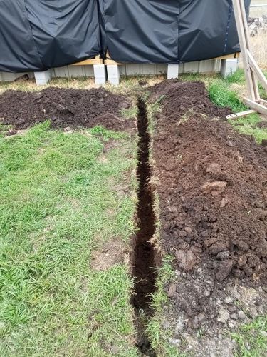 Mowing for Emergency Yard Care LLC in Waxahachie, TX