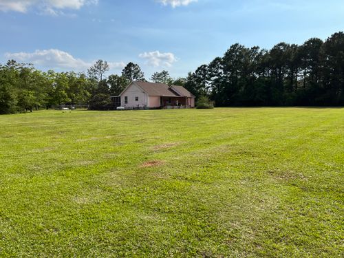  for Cut Above Lawn Service in Daphne, AL