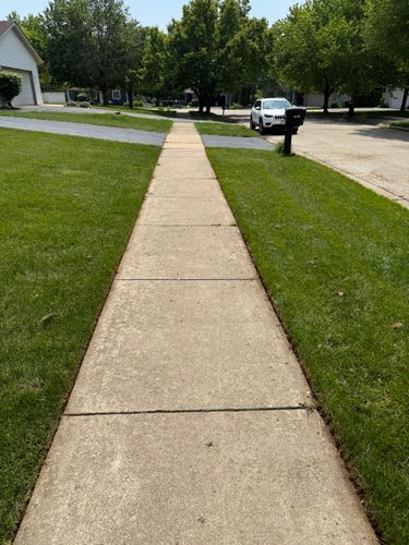  for B&G Lawn Care in Roscoe, IL