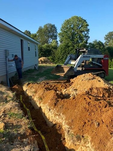 Fall and Spring Clean Up for Atwood’s Tree Care in Liberty,  KY