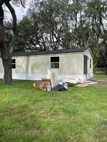 Exterior Painting for Bobby Thompson Painting LLC in Lakeland Highlands, Florida