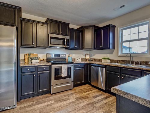 Kitchen and Cabinet Painting for Sea Spray Cabinet Painting in Hampstead, NC