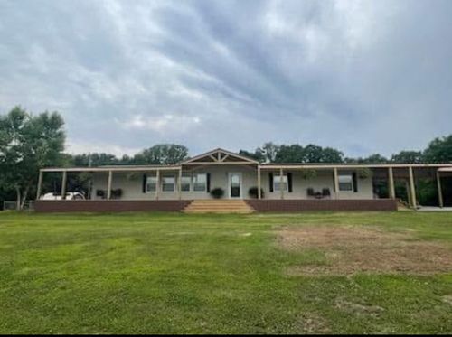  for Collins Contracting in Moulton, AL
