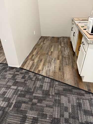  for R. Royal Floors in Royalton, MN