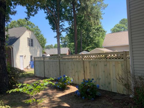 Wood Fencing for Sea Level Fence in Virginia Beach, VA