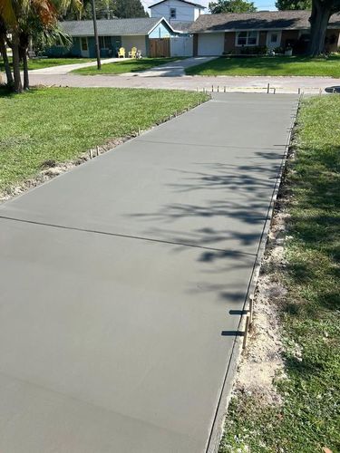Sidewalk Installation for Combat Concrete LLC in St. Petersburg, FL