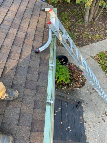 Gutter Cleaning for Premier Power Washing LLC in Waupaca, WI