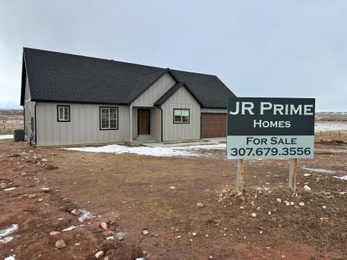 Custom Home Design for JR Prime in Lyman, WY
