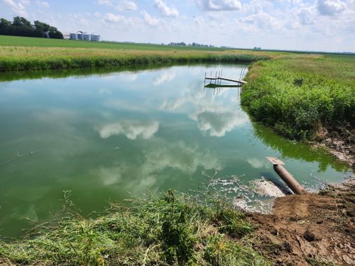Ponds for BDS Trucking & Excavating in Litchfield, IL