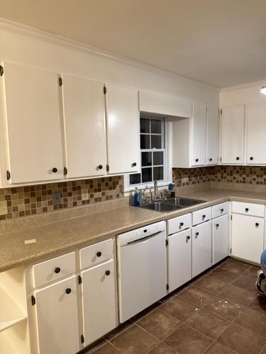 Kitchen and Cabinet Refinishing for Make It Happen Painting LLC in Lamar, SC