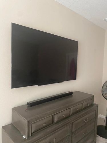 All Photos for Lawerence TV Mounting in Jacksonville, Florida