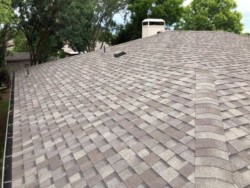 Roofing Installation for Royalty Contracting Roofing in Saginaw, TX